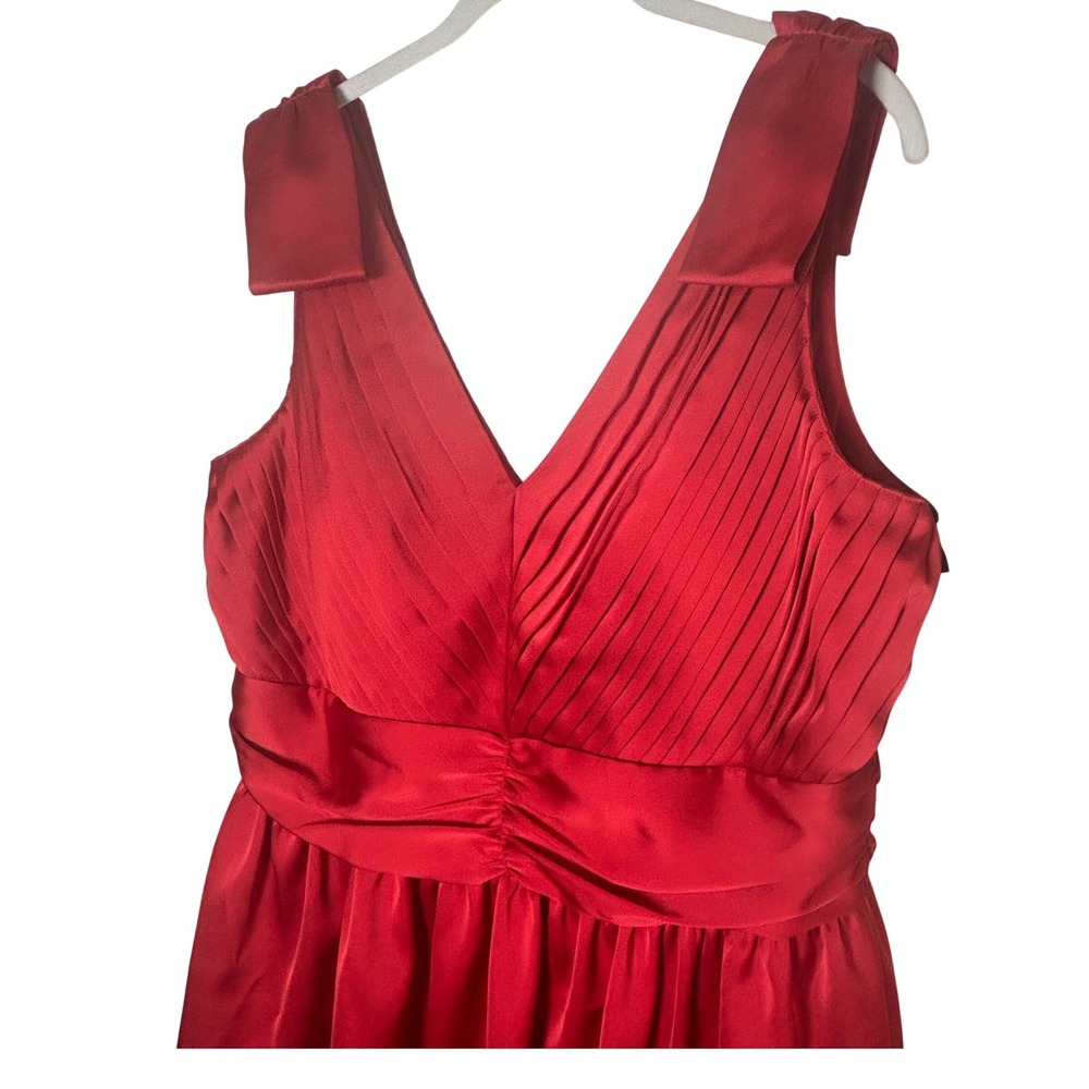 Kensie Red Satin Pleated V-Neck Tiered Fit and Flare Cocktail Dress Womens 16 - Picture 3 of 7